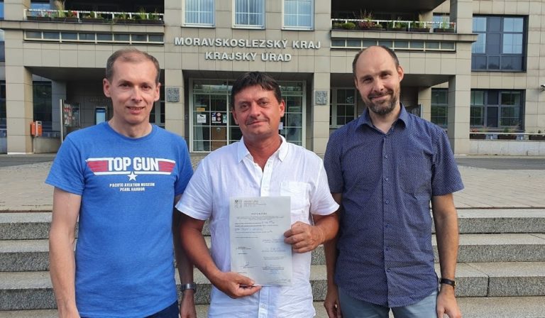 Zelení, Nezávislí a Starostové společně podali plnou kandidátní listinu pro krajské volby